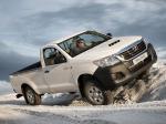 Toyota Hilux Regular Cab 2011 года